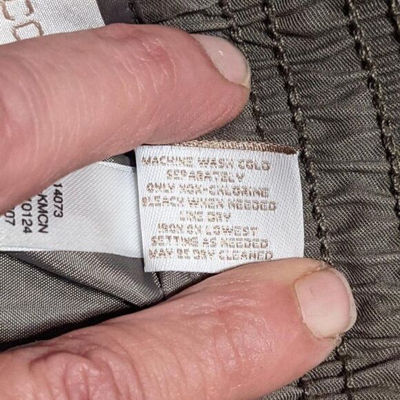 CHICO'S PULL-ON ELASTIC WAIST CUFFED TROUSERS - OLIVE - CHICO'S SIZE .5 - Picture 4 of 4